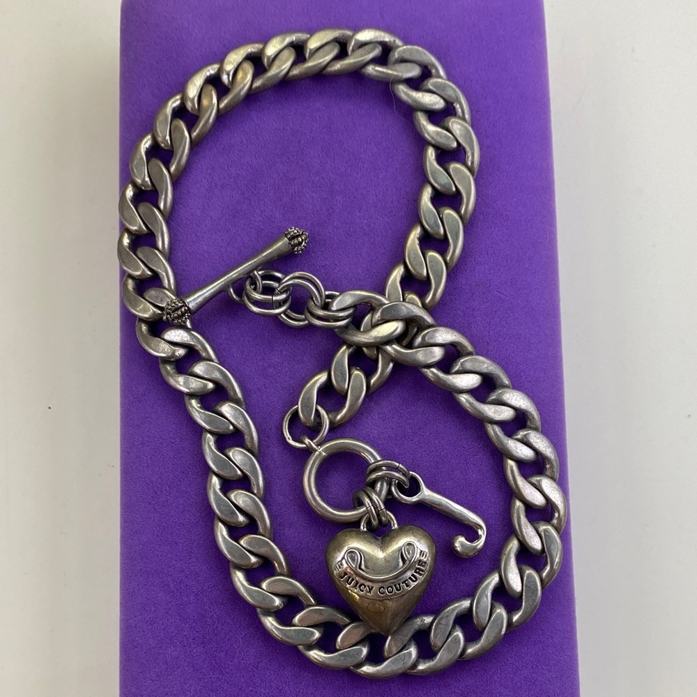 💛 Y2K Juicy Couture Silver Gun Metal Heart Charm Necklace - Picture 4 of 5